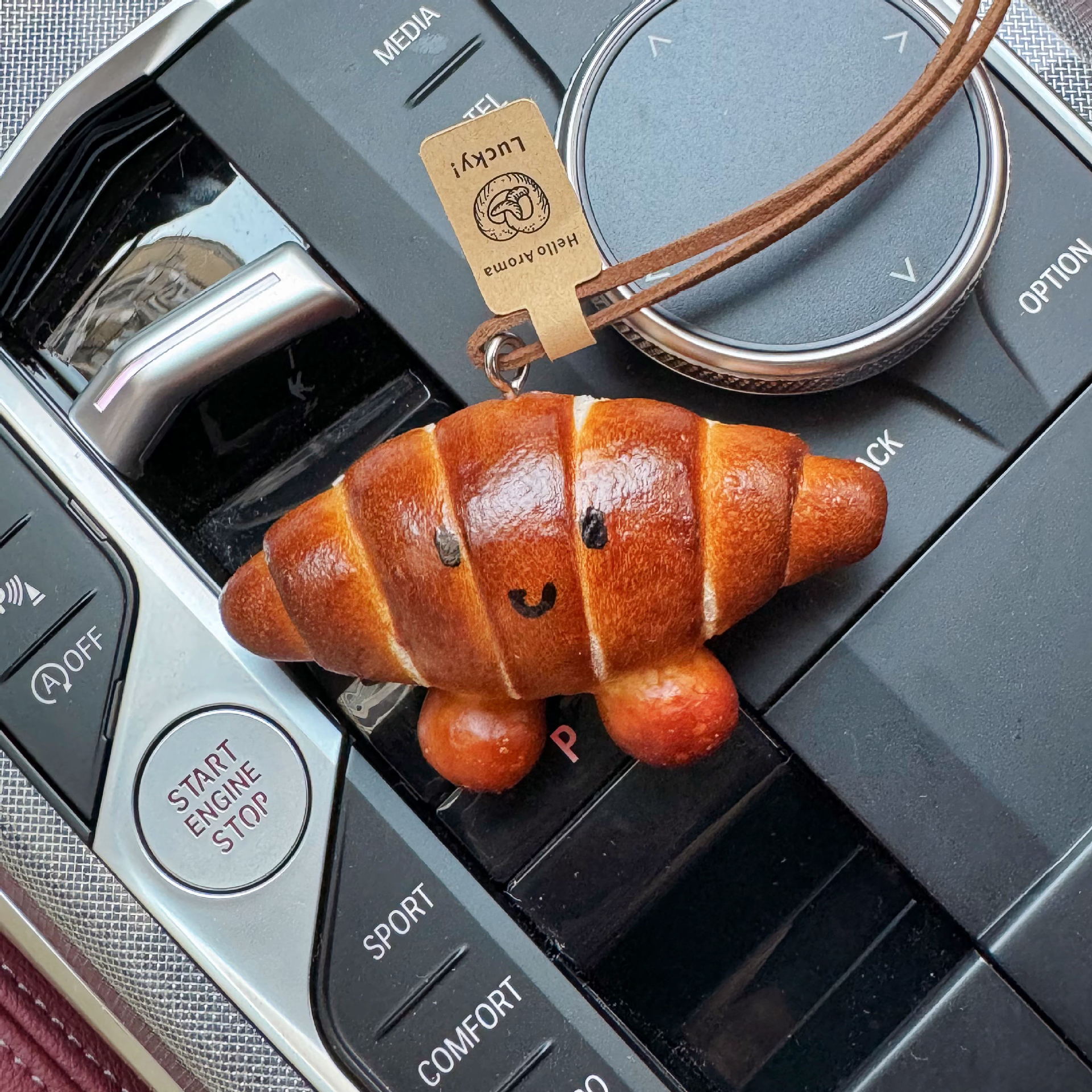 DIY Handmade Bread Keychain Co - Car Accessories Cork avaliação e preço