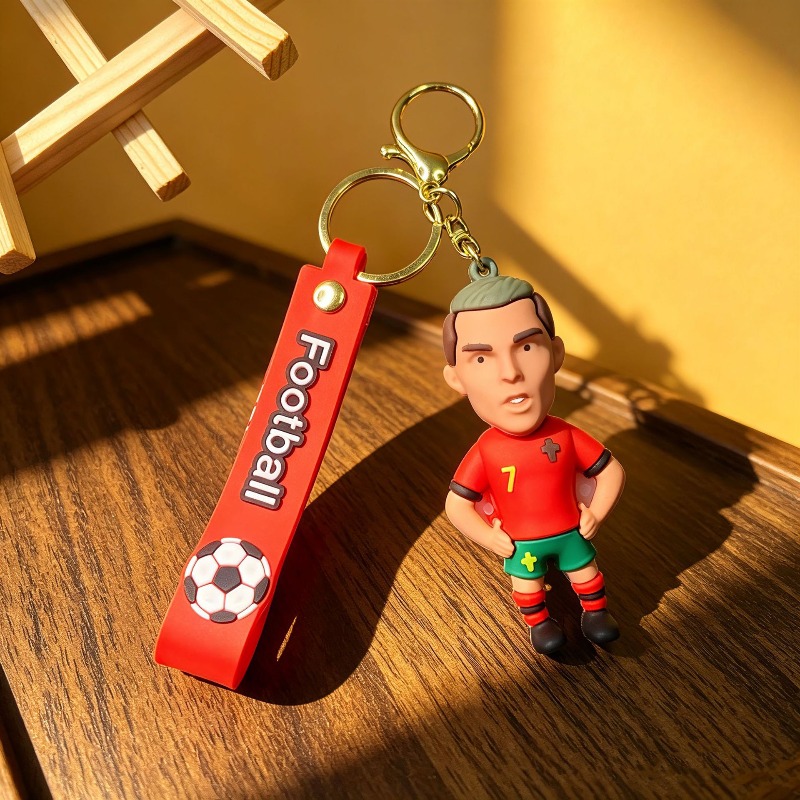Football Star CR7 Keychain Bac - Car Accessories For Decoration avaliação e preço