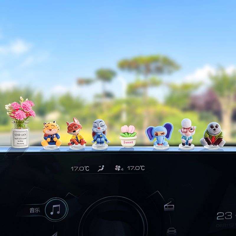 Zootopia cartoon car ornament  - Car Accessories Dashboard avaliação e preço