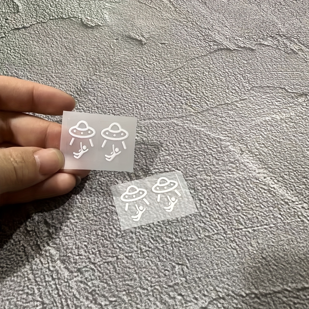 Universal 2Pcs UFO Blank Butto - Car Accessories Quotes avaliação e preço